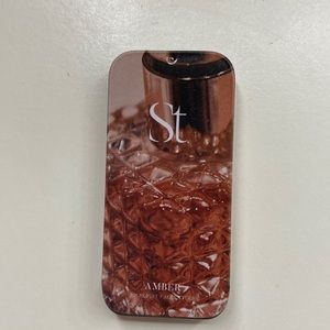 SEINT IIID Foundation Amber